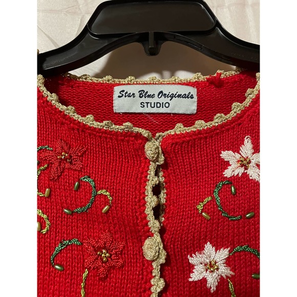 Blue Star Originals Studio button down sweater , embroidered poinsettias - Picture 4 of 7